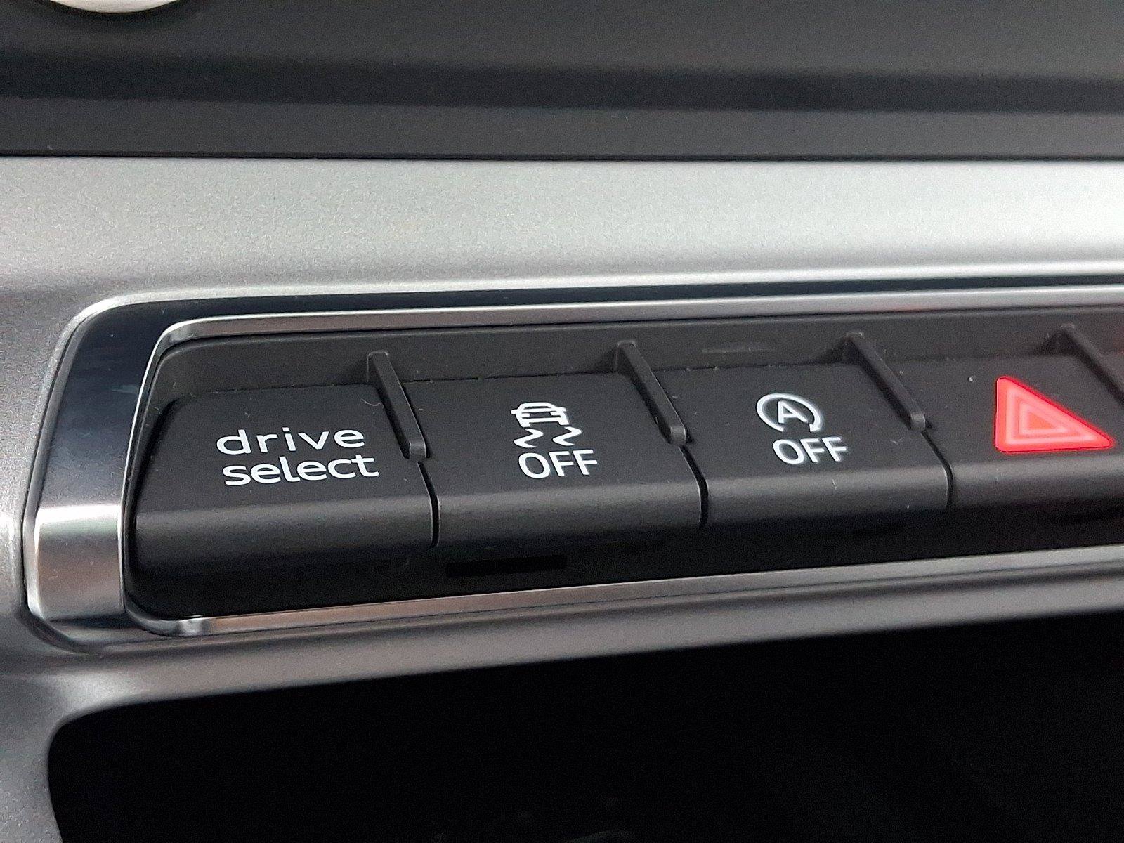 Used 2024 Audi Q3 2.0T Premium AWD/4WD image 28
