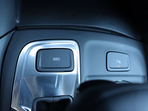 Used 2023 Chevrolet Equinox LT AWD/4WD image 10