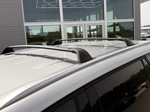 Used 2024 Toyota Grand Highlander XLE image 22