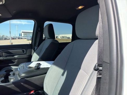 Used 2024 RAM 2500 Big Horn w/ Bed Utility Group image 14