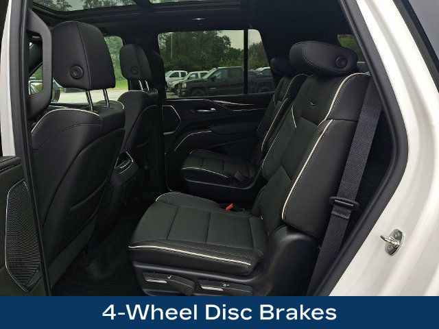 Used 2021 Cadillac Escalade Premium Luxury w/ LPO, Illumination Package AWD/4WD image 22