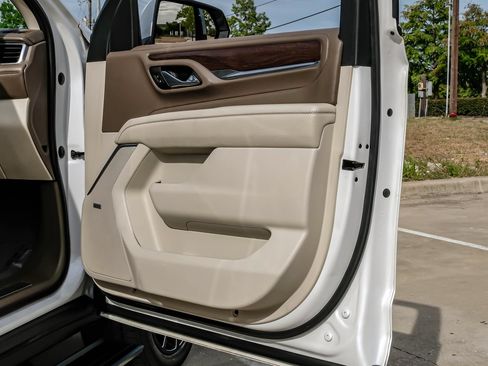 Used 2021 GMC Yukon XL Denali w/ Denali Premium Package RWD image 50