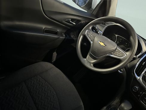 Used 2023 Chevrolet Equinox LT w/ LPO, Floor Liner Package image 20