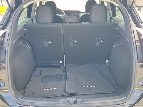 Certified 2024 Nissan Kicks SV FWD image 7