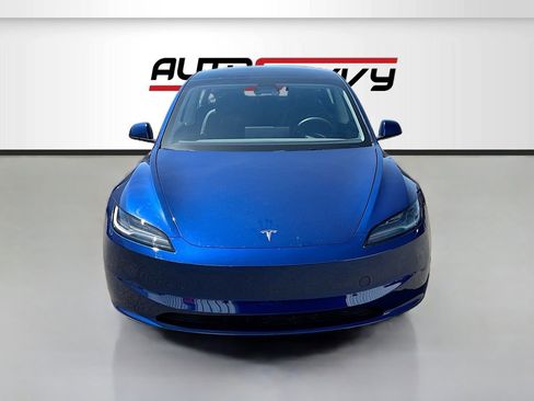 Used 2025 Tesla Model 3 Long Range RWD image 2
