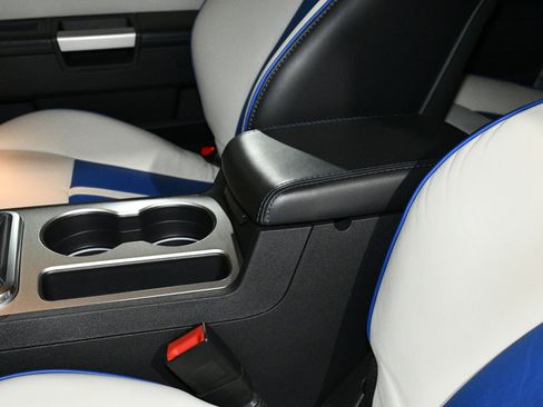 Used 2011 Dodge Challenger SRT8 w/ SRT Option Group II image 41