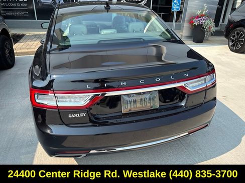 Used 2019 Lincoln Continental Select w/ Continental Climate Package AWD/4WD image 9