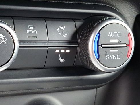 New 2025 Alfa Romeo Stelvio Sprint image 22