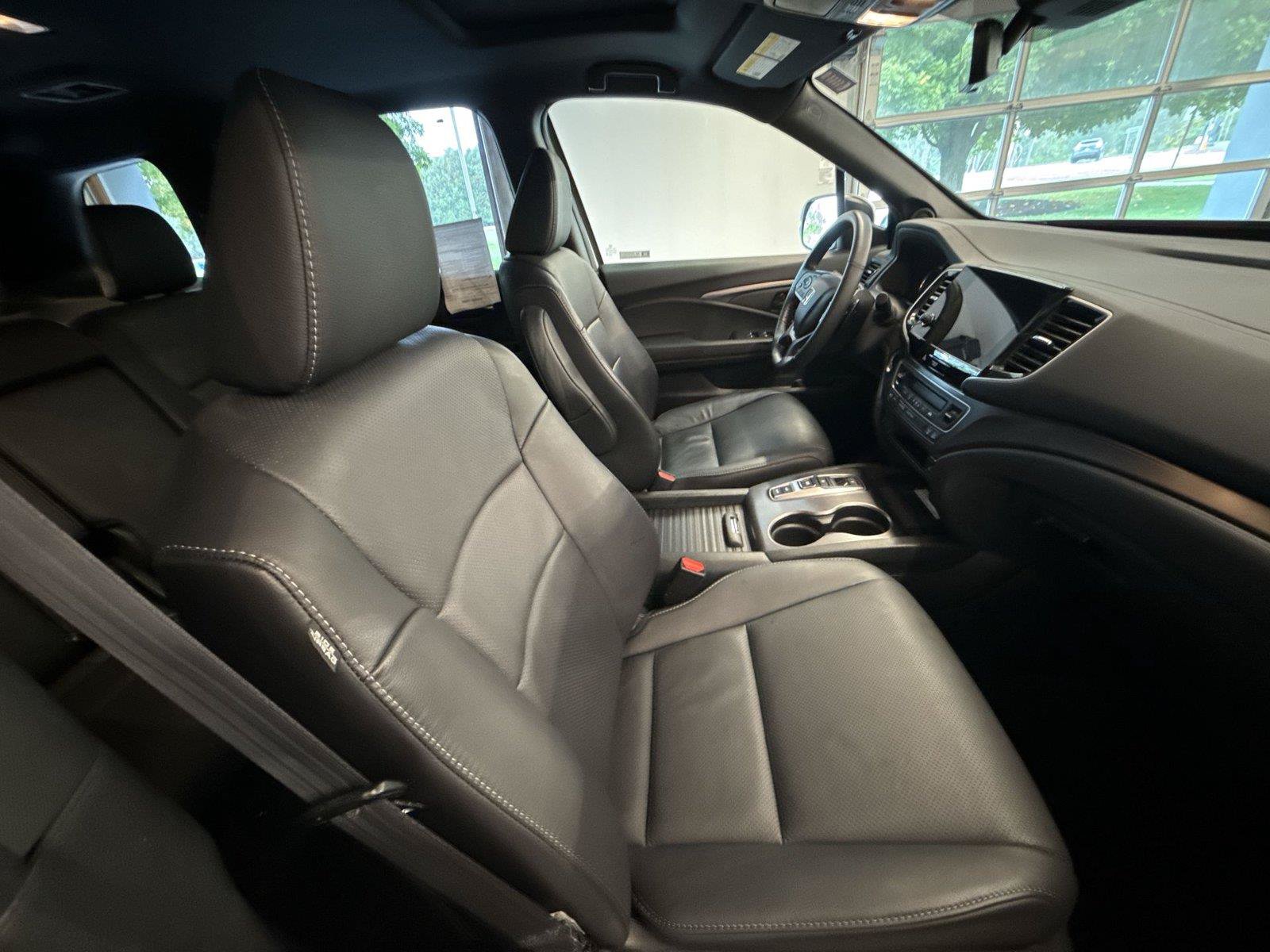 Used 2023 Honda Passport EX-L image 26