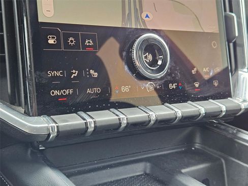 Used 2025 GMC Acadia Elevation FWD image 20