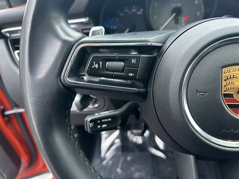 Used 2022 Porsche Macan S image 19