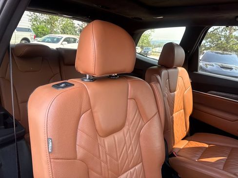 Used 2024 Kia Telluride SX Prestige X-Pro AWD/4WD image 25