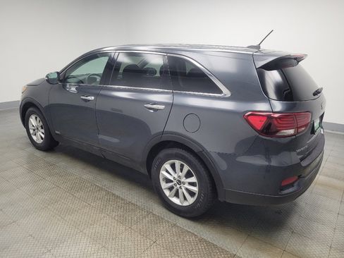 Used 2020 Kia Sorento LX AWD/4WD image 3