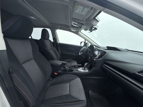 Used 2018 Subaru Crosstrek 2.0i Premium image 15
