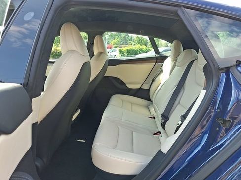 Used 2022 Tesla Model S AWD/4WD image 12