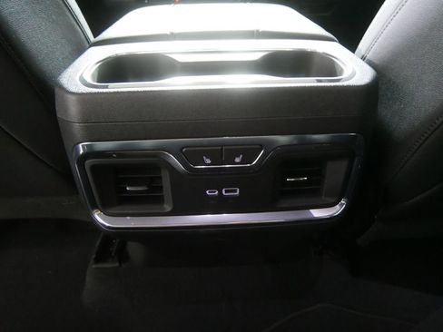 Used 2023 GMC Sierra 1500 SLT w/ SLT Premium Plus Package AWD/4WD image 23