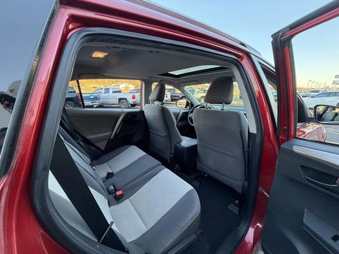 Used 2013 Toyota RAV4 XLE image 20