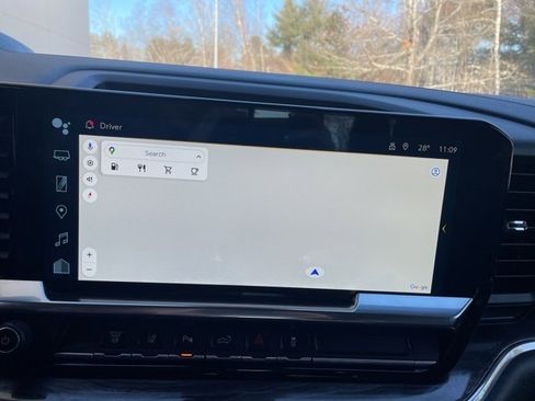 Used 2024 Chevrolet Silverado 2500 LTZ w/ LTZ Premium Package image 25