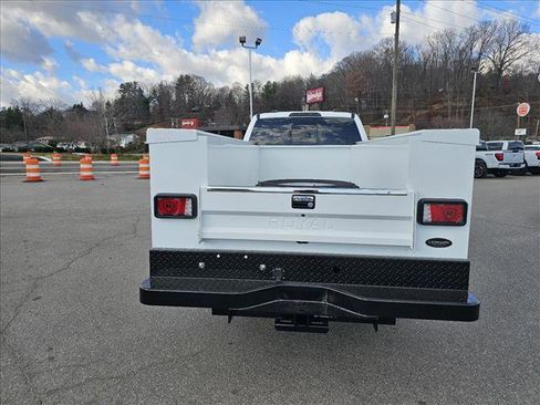 New 2026 Ford F350 XL w/ XL Chrome Package image 6