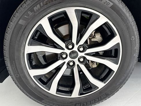Used 2022 Ford Explorer ST-Line RWD image 29
