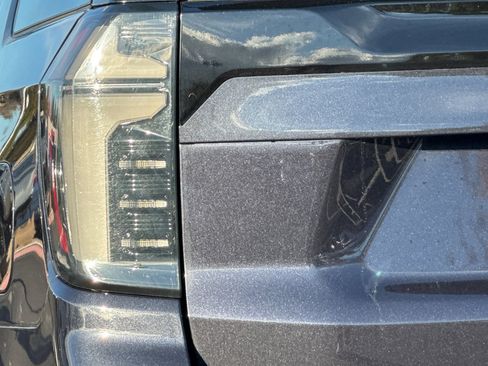 Used 2025 Chevrolet Suburban Premier image 50