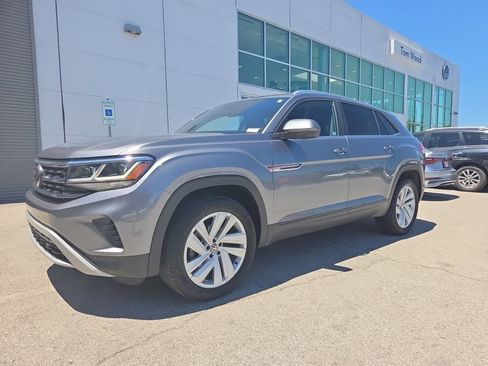 Certified 2023 Volkswagen Atlas Cross Sport SE AWD/4WD image 8