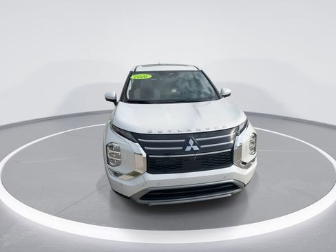 New 2026 Mitsubishi Outlander SE AWD/4WD image 3