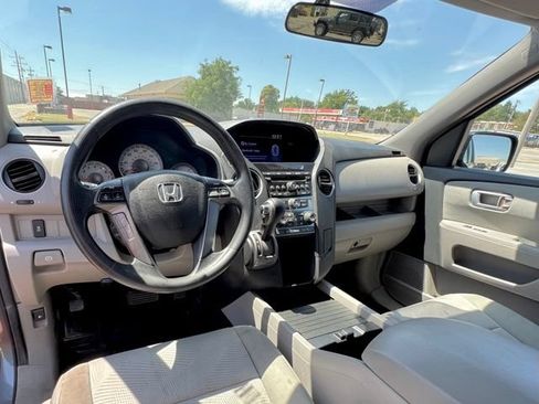 Used 2013 Honda Pilot LX image 9