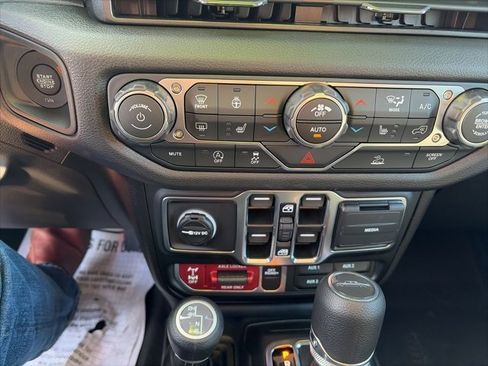 New 2026 Jeep Gladiator Willys image 14