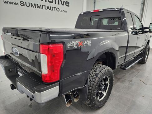 Used 2019 Ford F350 Lariat w/ Chrome Package AWD/4WD image 4