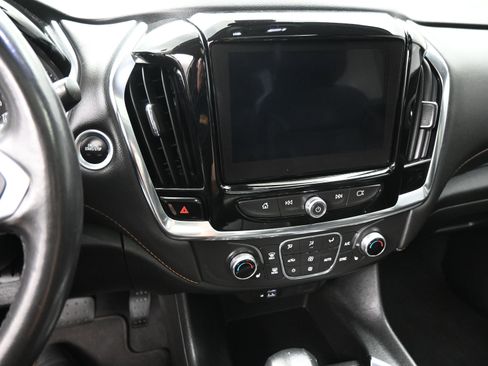 Used 2021 Chevrolet Traverse LT w/ LT Premium Package AWD/4WD image 15