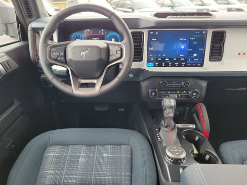 New 2026 Ford Bronco Heritage Edition image 12