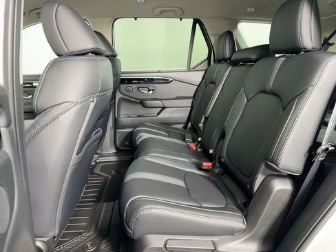 New 2025 Honda Pilot EX-L image 15