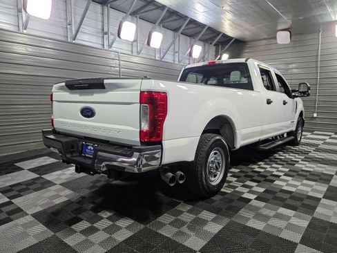 Used 2019 Ford F250 XL w/ Power Equipment Group image 5