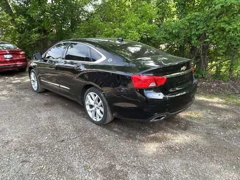 Used 2014 Chevrolet Impala LTZ FWD image 4