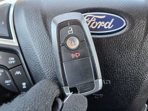 Used 2024 Ford Edge SEL AWD/4WD image 66