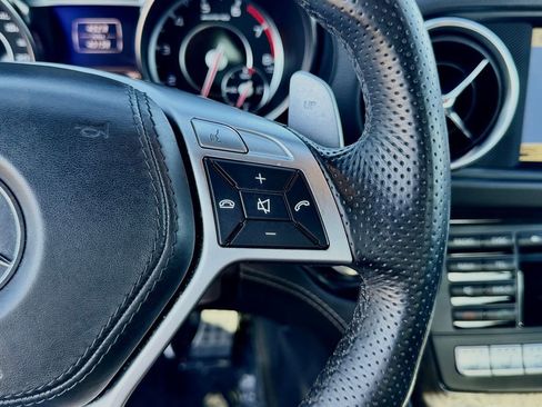 Used 2013 Mercedes-Benz SL 63 AMG image 26