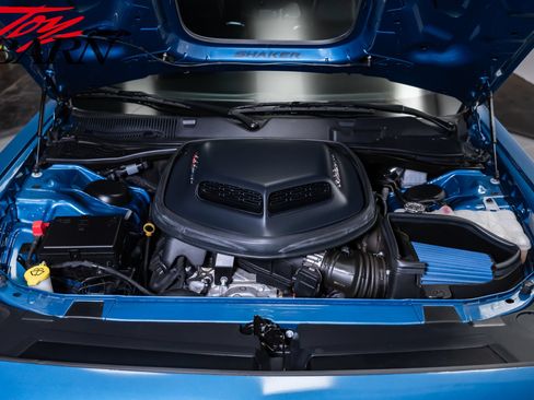 Used 2021 Dodge Challenger R/T Scat Pack RWD image 44