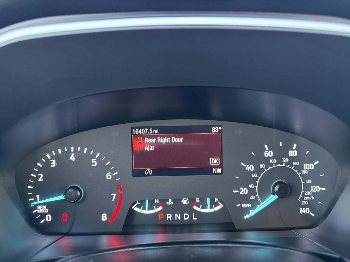Used 2022 Ford Escape SE FWD image 26