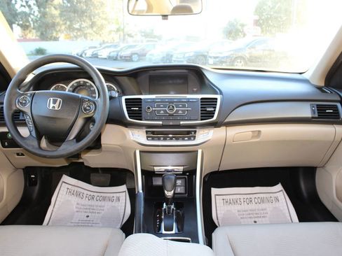 Used 2014 Honda Accord LX image 30