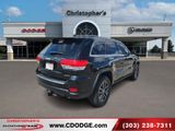 Used 2017 Jeep Grand Cherokee Limited image 3