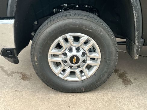 New 2025 Chevrolet Silverado 2500 LT w/ Safety Package image 10