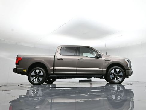 Certified 2022 Ford F150 Lightning Platinum image 50