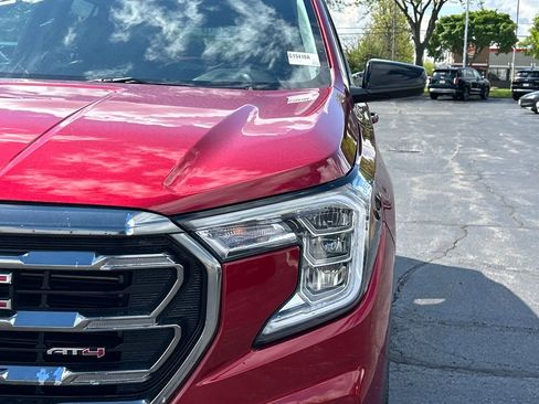 Used 2023 GMC Terrain AT4 AWD/4WD image 13