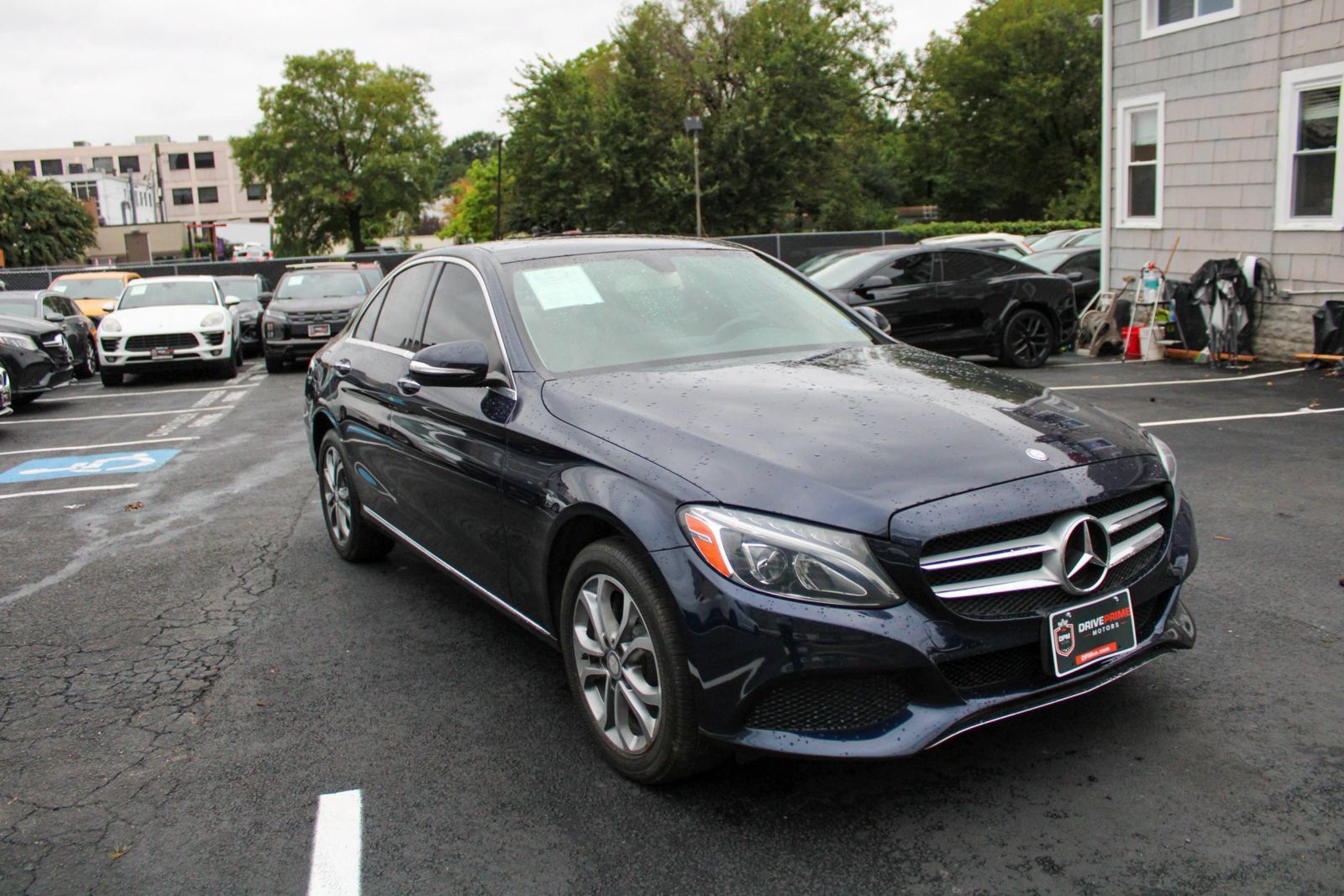 Used 2015 Mercedes-Benz C 300 4MATIC Sedan image 2