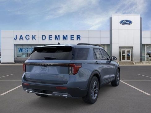 Used 2026 Ford Explorer Active w/ Active Comfort Package AWD/4WD image 38