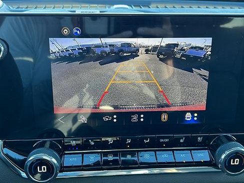 New 2026 Chevrolet Colorado ZR2 w/ Technology Package image 25