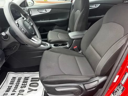 Used 2022 Kia Forte LXS FWD image 20