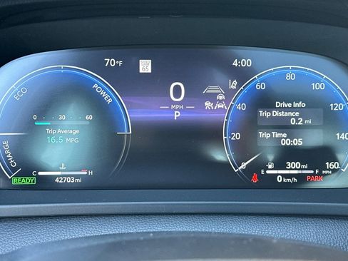 Certified 2024 Toyota Crown Limited image 30