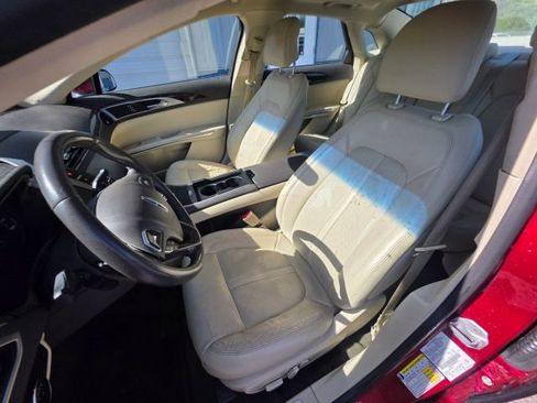 Used 2013 Lincoln MKZ FWD image 14